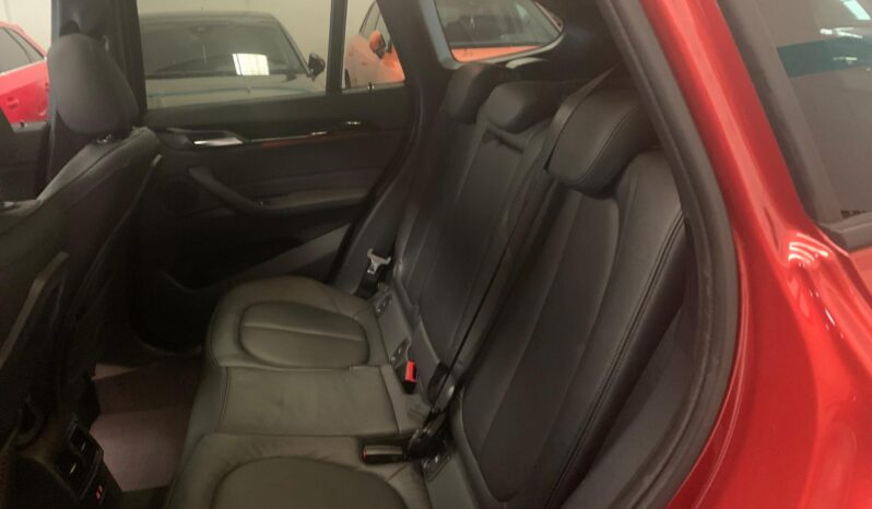 BMW X1 18d High Executive – Gasoil – Automático – 150 CV lleno