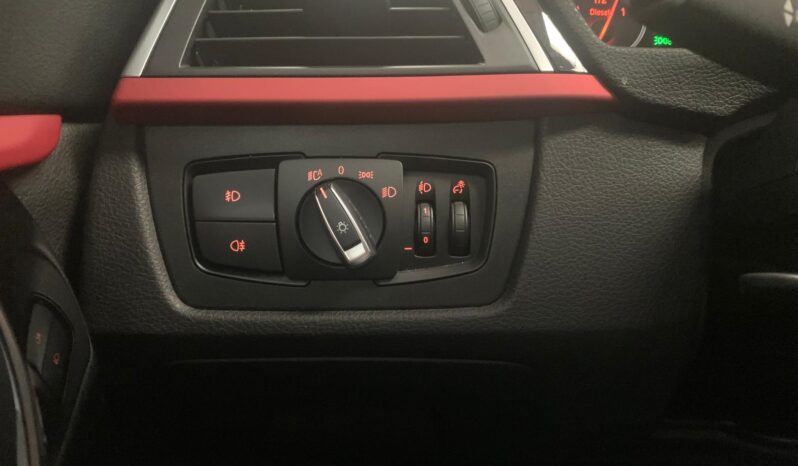 BMW 3 Series GT 318d Sport Line – Gasoil – Automático – 150 CV lleno