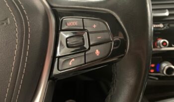 BMW 5 Series 520 Business LUXURY LINE – Gasoil – Automático – 190 CV lleno