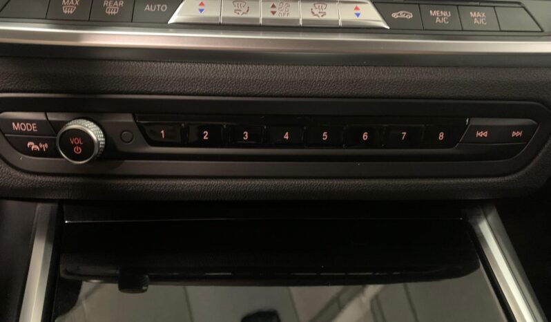 BMW 3 Series 318d – Gasoil – Automático – 150CV lleno