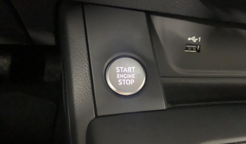 Audi A4 2.0 TDI Attraction – Diesel – Automatico – 136 CV lleno