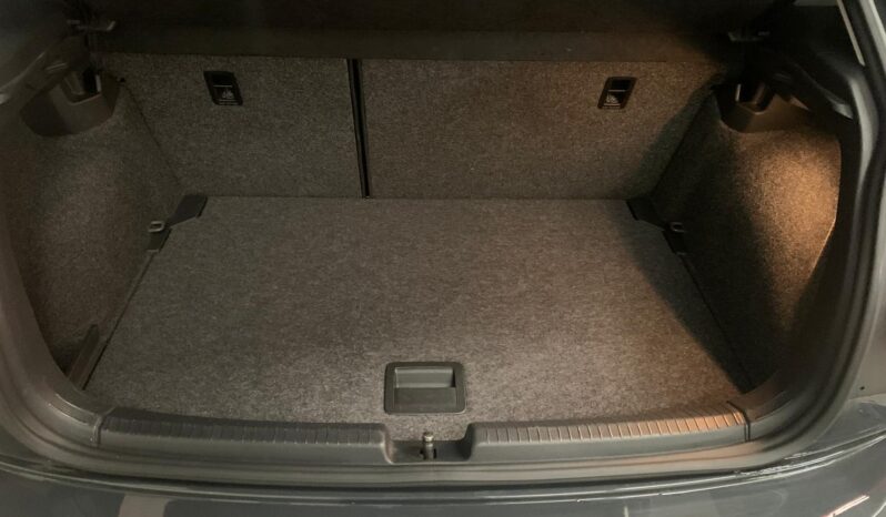 Volkswagen Polo 1.6 TDI Comfortline – Gasoil – Manual – 95 CV lleno