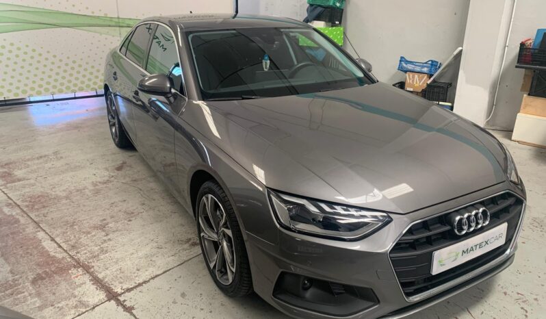 Audi A4 2.0 TDI Attraction – Diesel – Automatico – 136 CV lleno