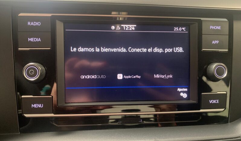 Volkswagen Polo 1.0 – Gasolina – Manual – 80 CV lleno