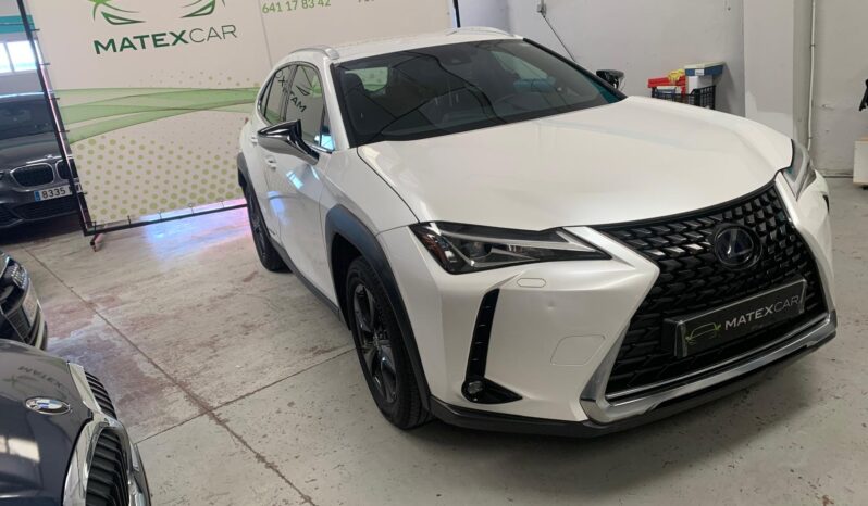 LEXUS UX 2.0 250h Business – GASOLINA/HÍBRIDO – Automático – 184CV lleno