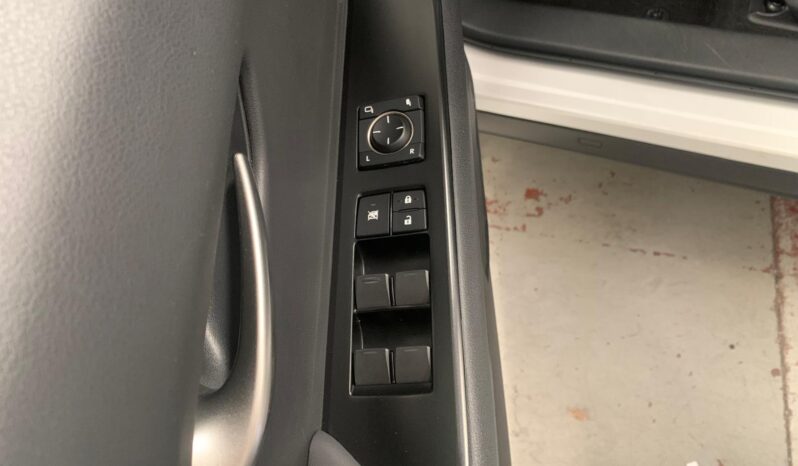 LEXUS UX 2.0 250h Business – GASOLINA/HÍBRIDO – Automático – 184CV lleno