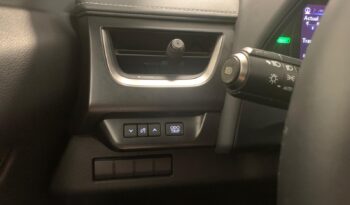 LEXUS UX 2.0 250h Business – GASOLINA/HÍBRIDO – Automático – 184CV lleno