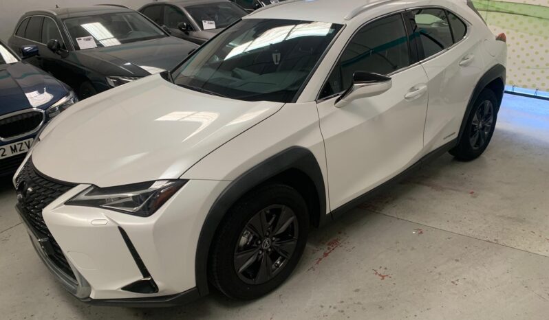 LEXUS UX 2.0 250h Business – GASOLINA/HÍBRIDO – Automático – 184CV lleno