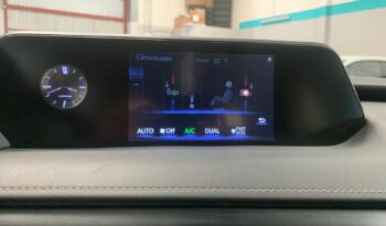 LEXUS UX 2.0 250h Business – GASOLINA/HÍBRIDO – Automático – 184CV lleno