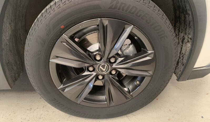 LEXUS UX 2.0 250h Business – GASOLINA/HÍBRIDO – Automático – 184CV lleno