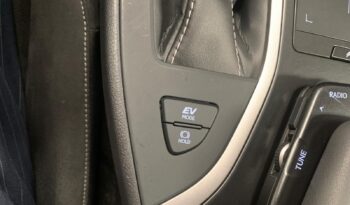 LEXUS UX 2.0 250h Business – GASOLINA/HÍBRIDO – Automático – 184CV lleno