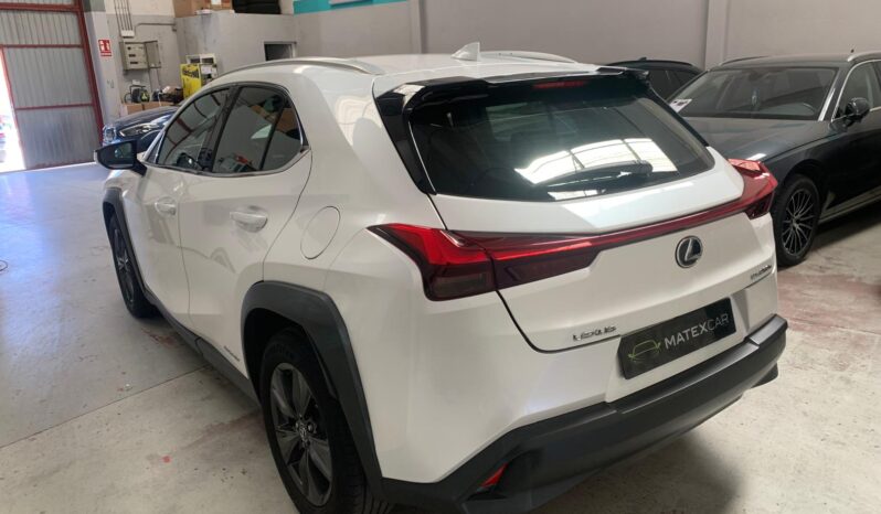 LEXUS UX 2.0 250h Business – GASOLINA/HÍBRIDO – Automático – 184CV lleno