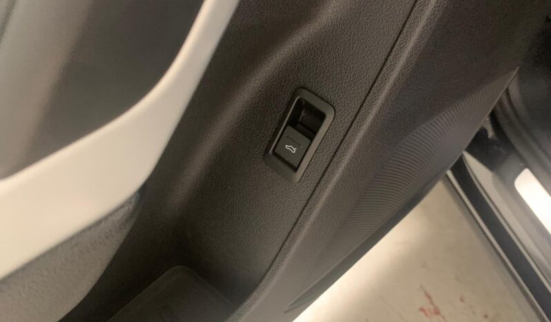 Audi Q3 Sportback 2.0 TDI S Line – Gasoil – Automático – 150 CV lleno