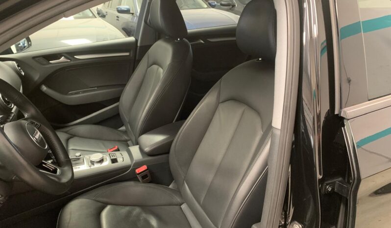 Audi A3 35 TDI Business – Gasoil – Automático – 150 CV lleno