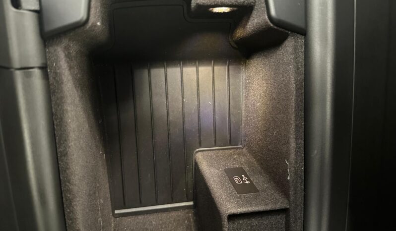 BMW 5 Series 530d Luxury 3.0 – Gasoil – Automático – 265 CV lleno