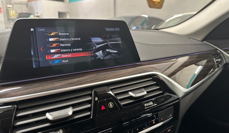 BMW 5 Series 530d Luxury 3.0 – Gasoil – Automático – 265 CV lleno