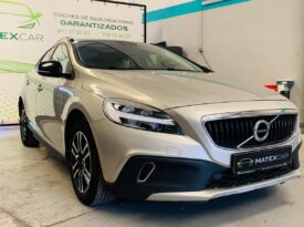 Volvo V40 Cross Country D2 Plus