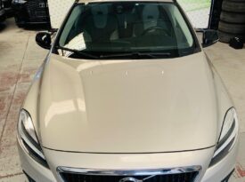 Volvo V40 Cross Country D2 Plus