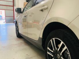 Volvo V40 Cross Country D2 Plus