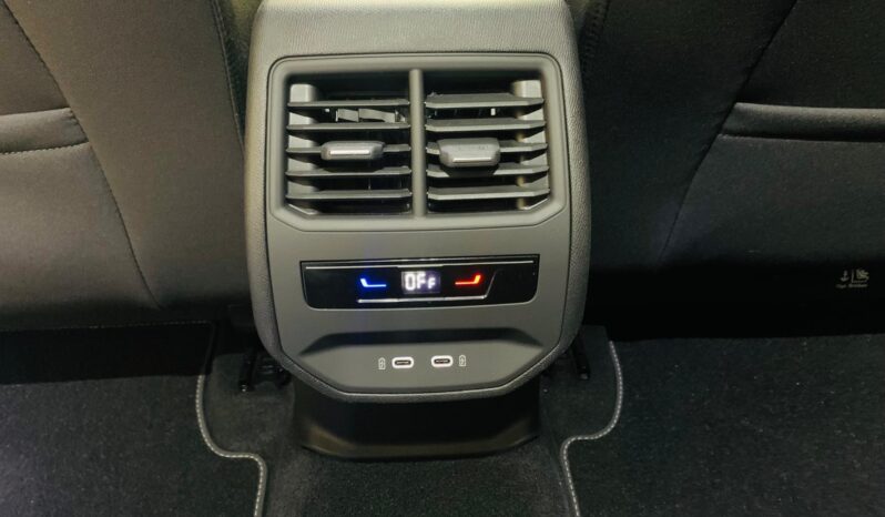 SEAT LEON SPORTSTOURER 2.0 BUSINESS lleno