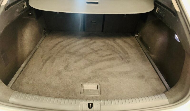 SEAT LEON SPORTSTOURER 2.0 BUSINESS lleno