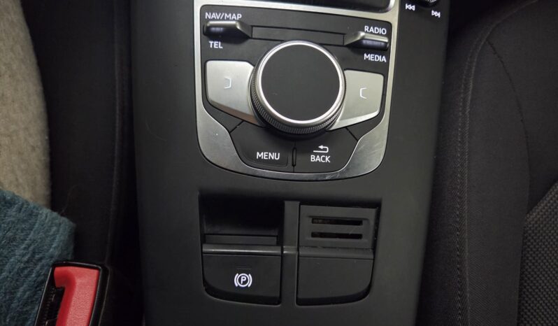 Audi A3 Sportback 35 TDI Business – Gasoil – Automático – 150 CV lleno