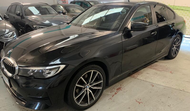 BMW 3 Series 318d – Gasoil – Automático – 150 CV lleno