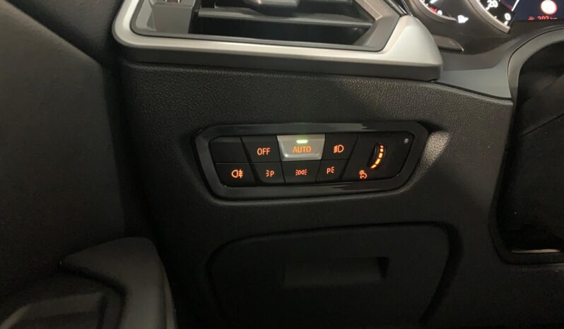 BMW 3 Series 318d – Gasoil – Automático – 150 CV lleno