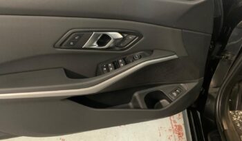 BMW 3 Series 318d – Gasoil – Automático – 150 CV lleno