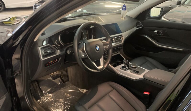 BMW 3 Series 318d – Gasoil – Automático – 150 CV lleno