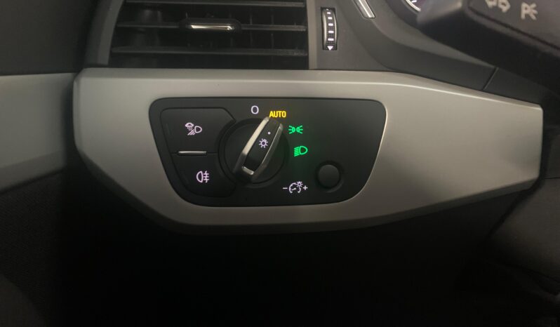 Audi A4 2.0 TDI Business – Gasoil – Automático – 136 CV lleno