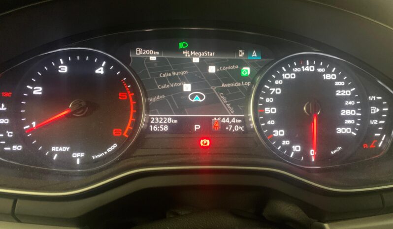 Audi A4 2.0 TDI Business – Gasoil – Automático – 136 CV lleno