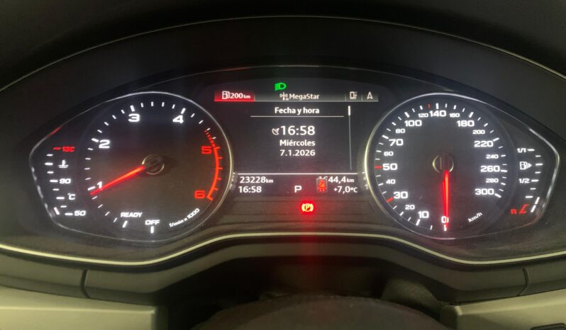 Audi A4 2.0 TDI Business – Gasoil – Automático – 136 CV lleno