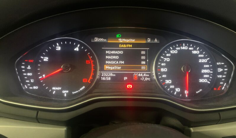 Audi A4 2.0 TDI Business – Gasoil – Automático – 136 CV lleno