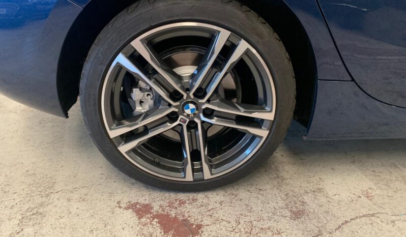 BMW 1 Series 120d – Gasoil – Automático – 190 CV lleno