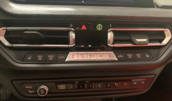 BMW 1 Series 120d – Gasoil – Automático – 190 CV lleno