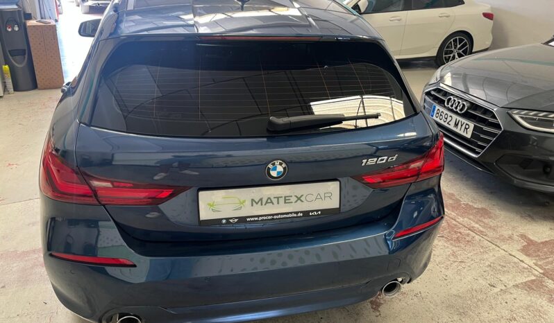 BMW 1 Series 120d – Gasoil – Automático – 190 CV lleno