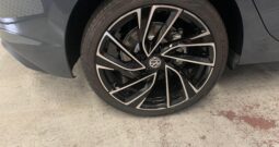 Volkswagen Golf 2.0 TDI Life – Gasoil – Automático – 150 CV