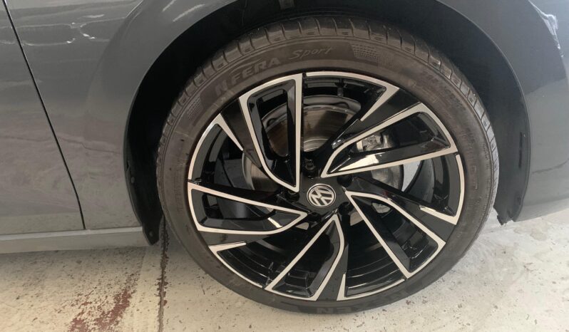 Volkswagen Golf 2.0 TDI Life – Gasoil – Automático – 150 CV lleno