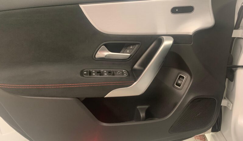 Mercedes-Benz A 200d AMG Line – Gasoil – Automático – 150 CV lleno