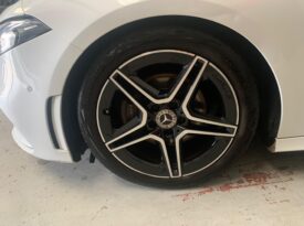 Mercedes-Benz A 200d AMG Line – Gasoil – Automático – 150 CV