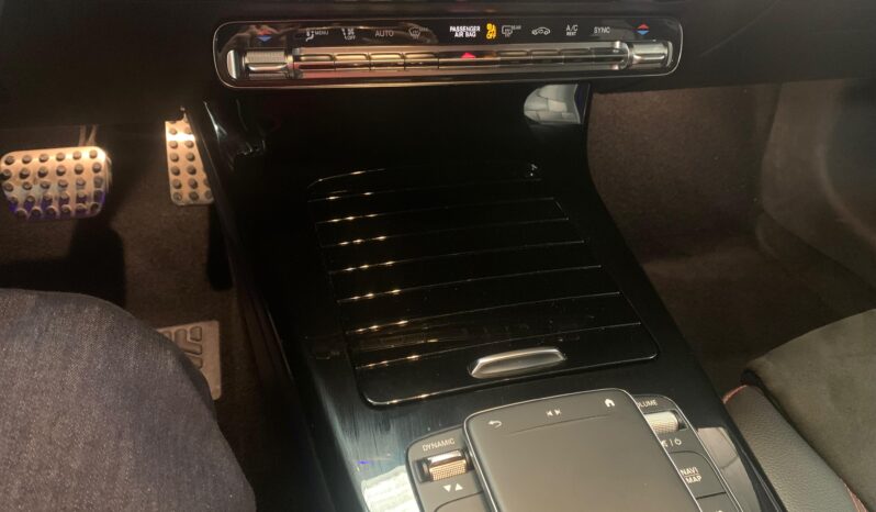 Mercedes-Benz A 200d AMG Line – Gasoil – Automático – 150 CV lleno