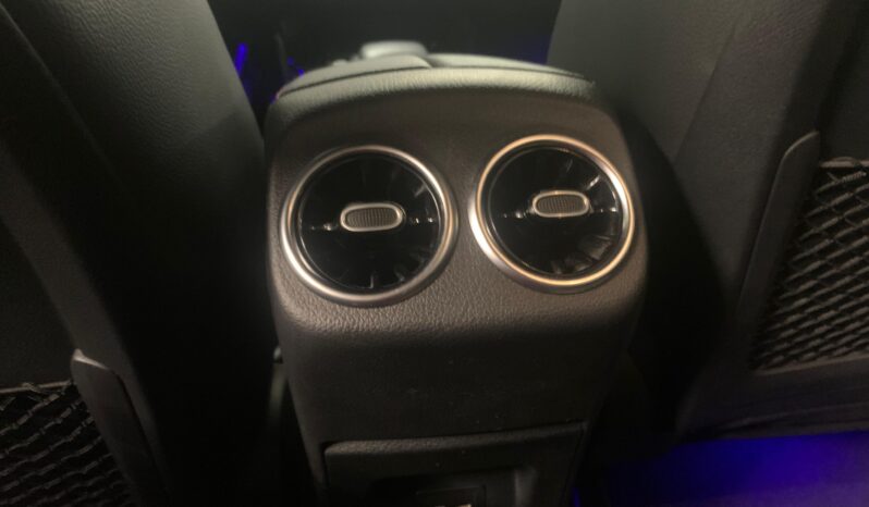 Mercedes-Benz A 200d AMG Line – Gasoil – Automático – 150 CV lleno