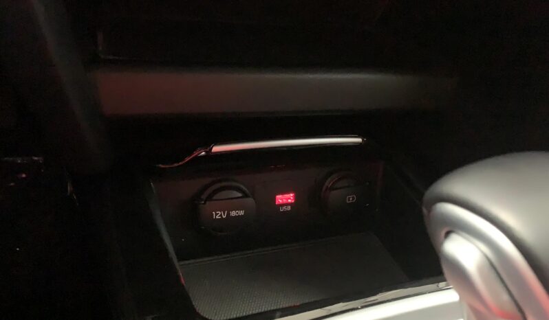 Kia XCeed 1.6 CRDi Business – Gasoil – Automático – 136 CV lleno