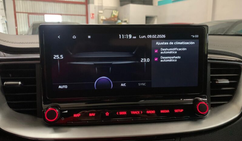 Kia XCeed 1.6 CRDi Business – Gasoil – Automático – 136 CV lleno