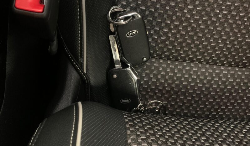 Kia XCeed 1.6 CRDi Spirit – Gasoil – Automático – 136 CV lleno