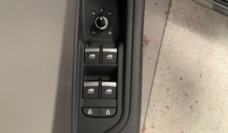 Audi A4 40 TDI S Line – Quattro – Gasoil – Automático – 204 CV lleno