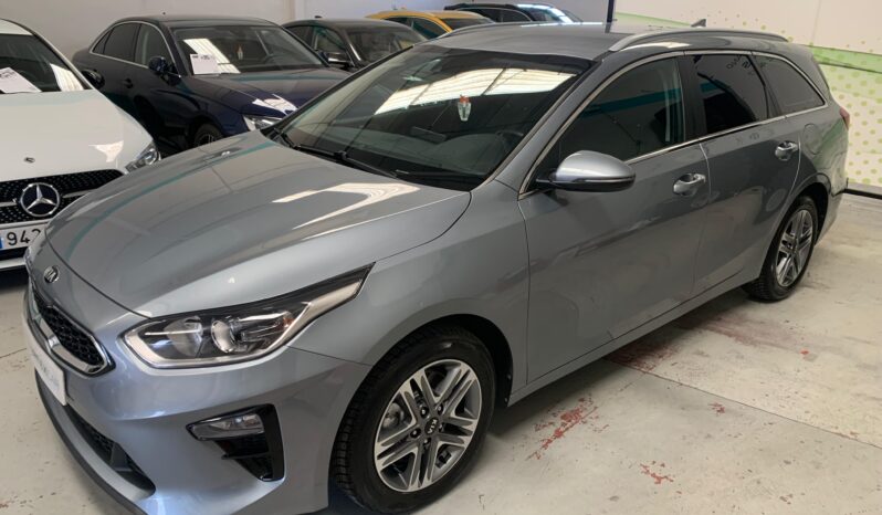 Kia Ceed SW 1.6 CRDi Style – Gasoil – Manual – 136 CV lleno