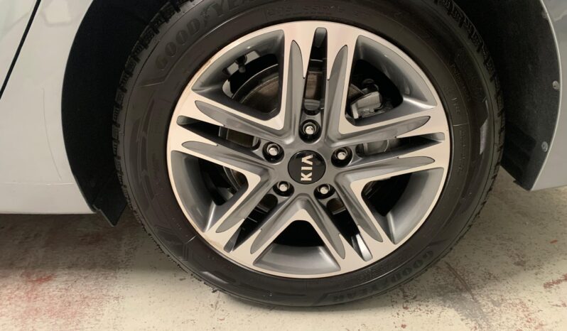 Kia Ceed SW 1.6 CRDi Style – Gasoil – Manual – 136 CV lleno
