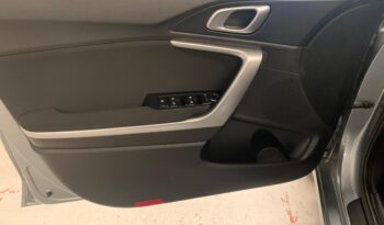 Kia Ceed SW 1.6 CRDi Style – Gasoil – Manual – 136 CV lleno